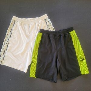 Mens Lululemon workout shorts size small. (Two)